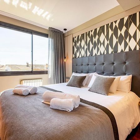 Up Rooms Banyoles Luaran gambar